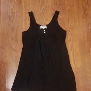 Women Sleeveless Black Top